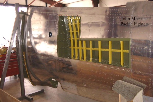 42-103293_00053_jm1.jpg