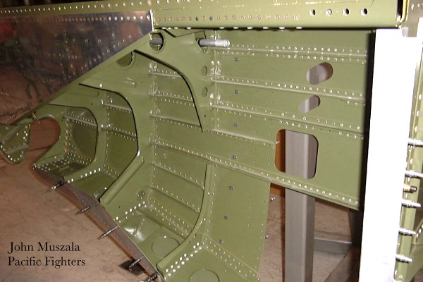 42-103293_00054_jm1.jpg
